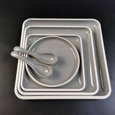 Un buen precio. Resiste temperaturas de -20 grados a 120 grados Características de la bandeja de melamina ligera en línea
