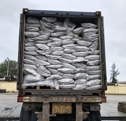 Un buen precio. compuesto tejido PP del moldeado de la urea de la categoría alimenticia del bolso 25kg para el vajilla en línea