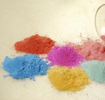 Un buen precio. Compuesto de moldeo de urea con alta resistencia a la flexión Compuesto de moldeo de aminoácidos en línea