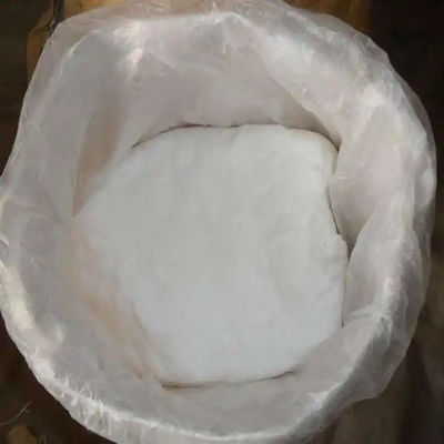Un buen precio. Conservar en frío el formaldehído de urea en polvo de resina con una densidad de 1,2-1,4 g/cm3 en línea