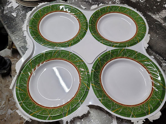 Un buen precio. Sistema de la loza de Safe Odorless Melamine del lavaplatos del OEM en línea